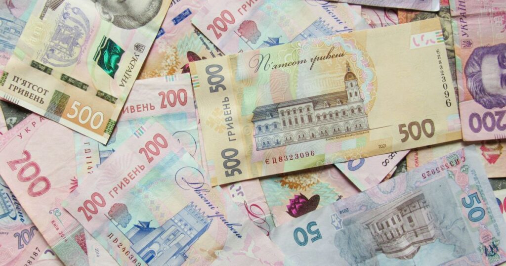 денежные выплаты военнослужащим